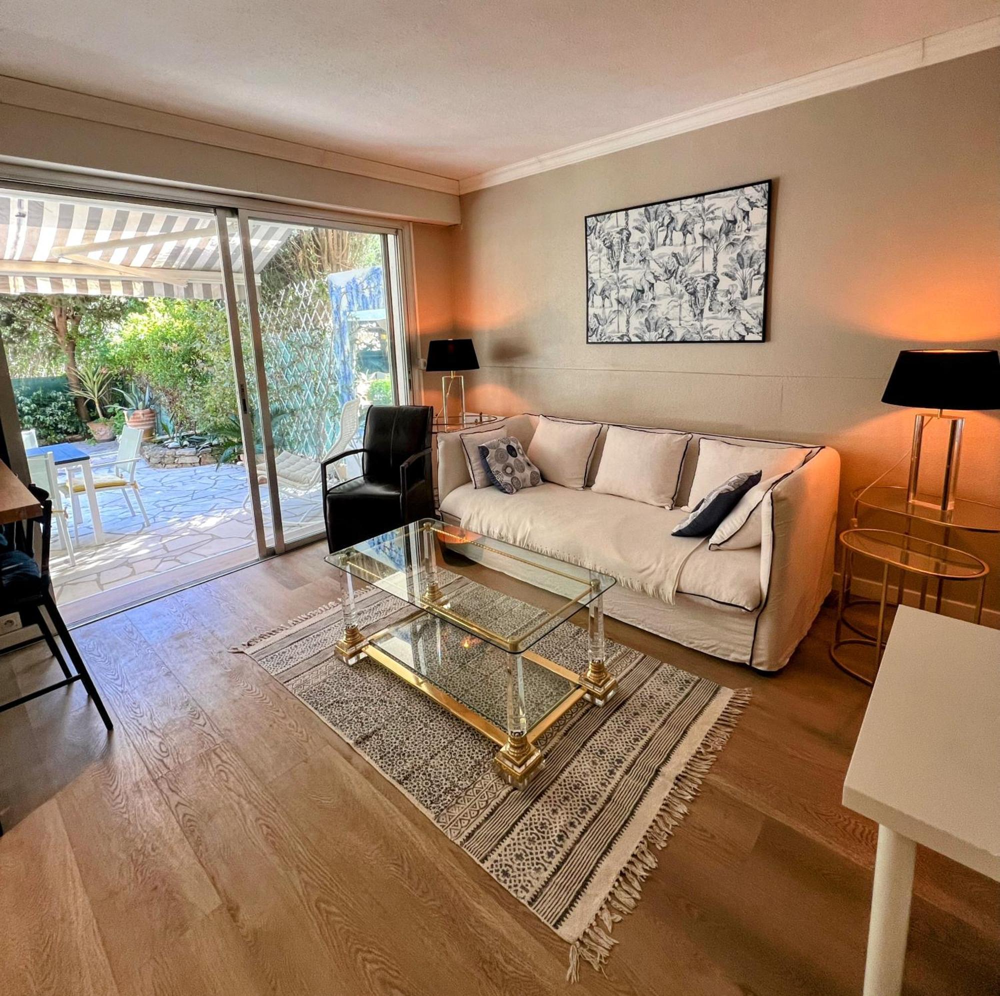 סן טרופז Superbe Appartement Avec Terrasse Jardin Et Parking Prive מראה חיצוני תמונה