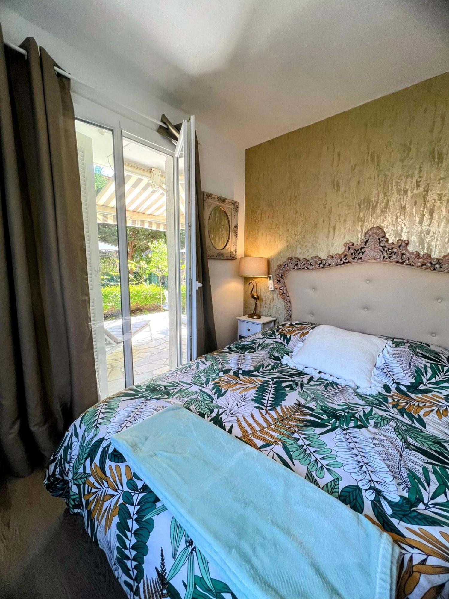 סן טרופז Superbe Appartement Avec Terrasse Jardin Et Parking Prive מראה חיצוני תמונה