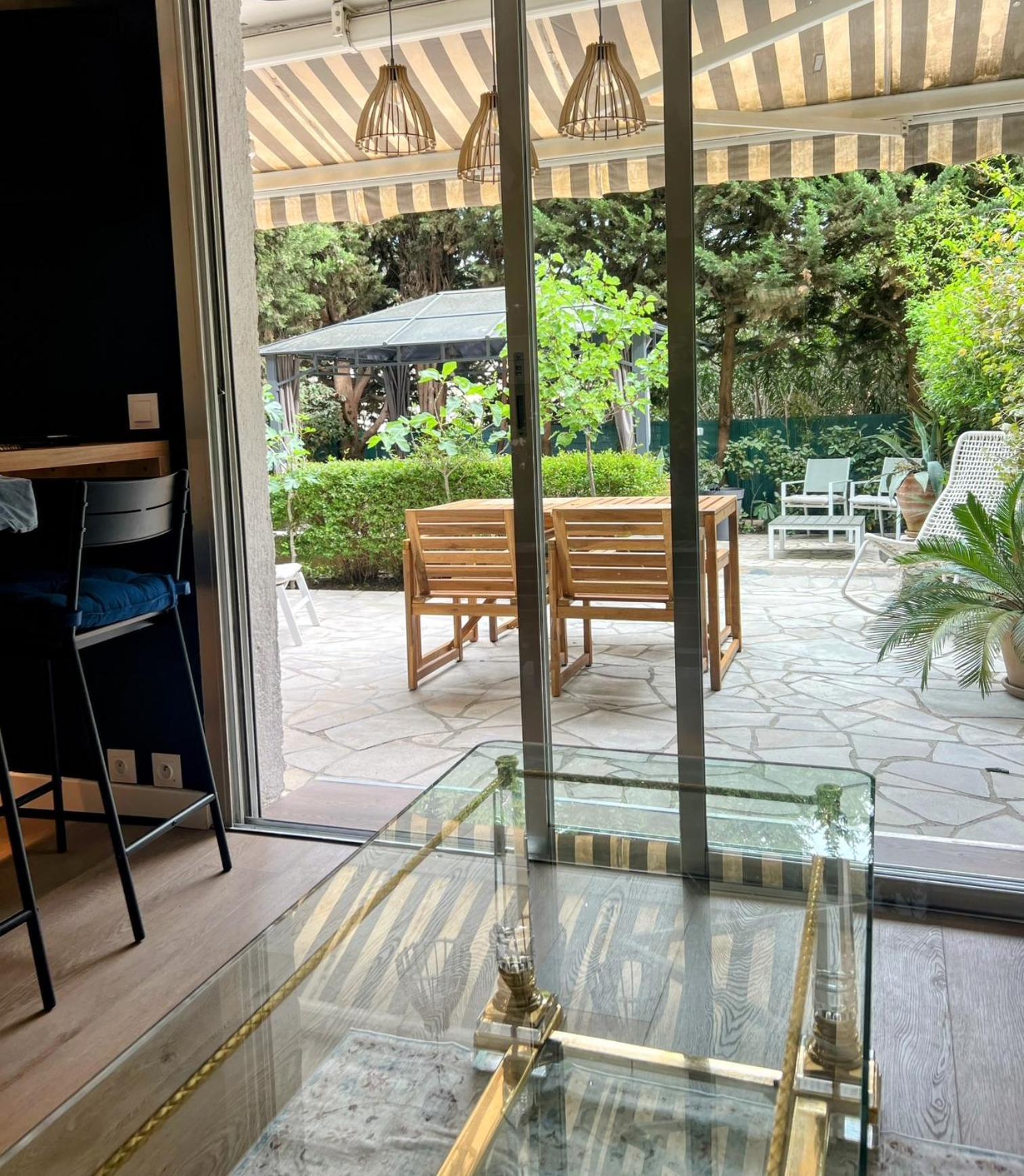 סן טרופז Superbe Appartement Avec Terrasse Jardin Et Parking Prive מראה חיצוני תמונה