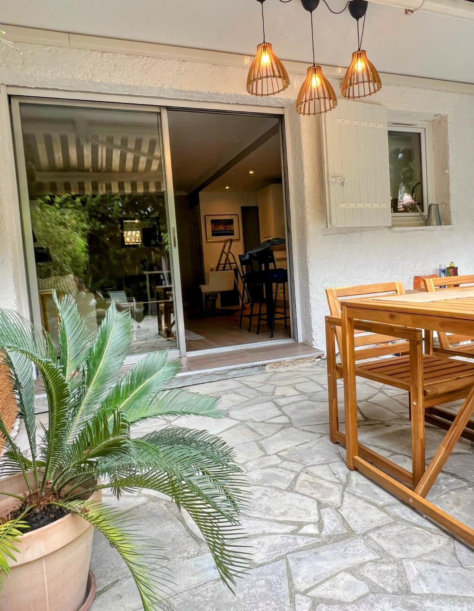 סן טרופז Superbe Appartement Avec Terrasse Jardin Et Parking Prive מראה חיצוני תמונה
